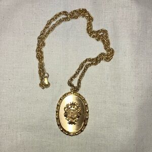 ⚜️ vintage New Orleans mirror pendant necklace